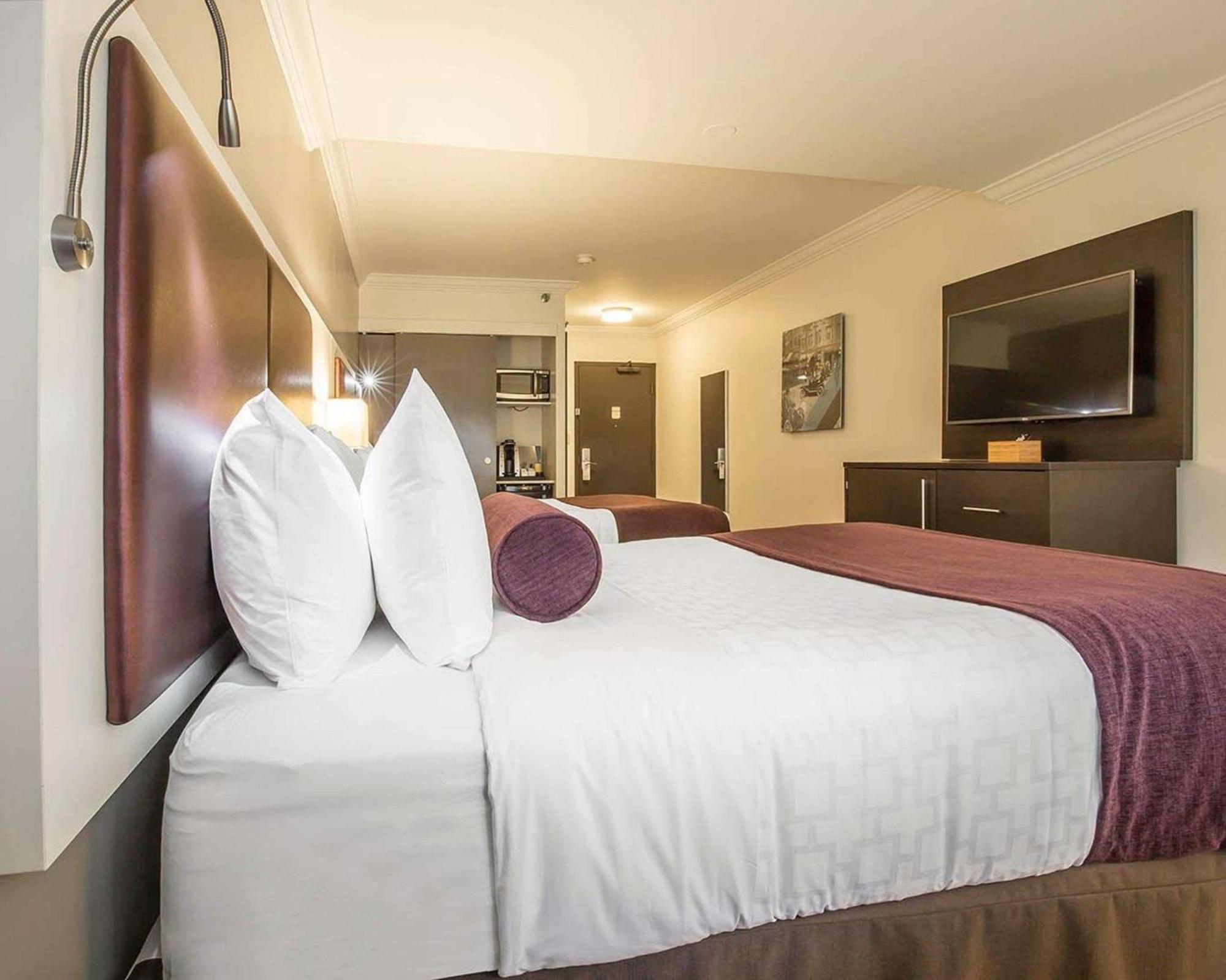 The Saint James Hotel, Ascend Hotel Collection Toronto Ngoại thất bức ảnh